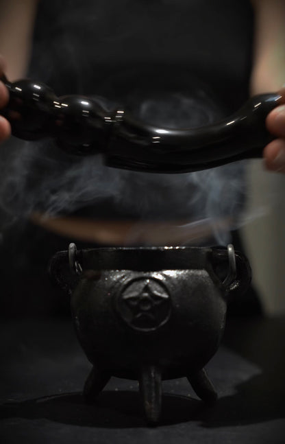 Heksegryde i støbejern med pentagram