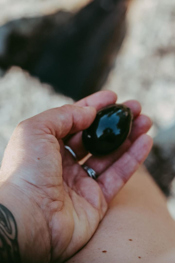 Nephrite Jade Æg - GIA certificeret